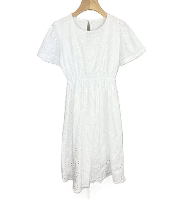 Robe fille en coton broderie anglaise florale blanche