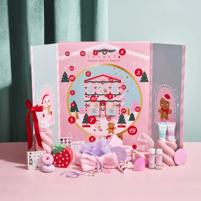 Calendrier de l'Avent Kawaii Inuwet 24 Surprises Beauté